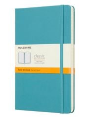 Класически пастелносин тефтер Moleskine с твърди корици и линирани страници