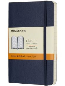 Джобен тъмносин тефтер Moleskine Classic Sapphire Blue с меки корици и линирани страници - 1119062 - 7398 - Moleskine - Class