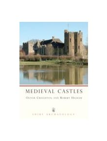 Medieval Castles - 9780747805465