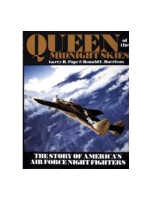 Queen of the Midnight Skies - 9780887404153