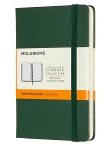 Джобен лавровозелен тефтер Moleskine Classic Myrtle Green с твърди корици и листа на широки редове - Moleskine - Moleskine - Moleskine - Classic - 8058647629025