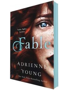 Fable (The World of the Narrows, Book 1) - Adrienne Young - Жена - Wednesday Books - 9781250254382