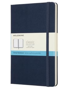 Класически син тефтер Moleskine Classic Blue Scarlet Dotted с твърди корици и листа на точки - Moleskine - Moleskine - Moleskine - Classic - 8058341715437