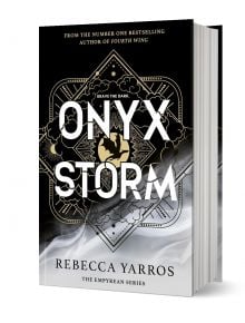 Onyx Storm (The Empyrean, Book 3) - Ребека Ярос, Rebecca Yarros - Жена, Мъж - Piatkus - 9780349437064