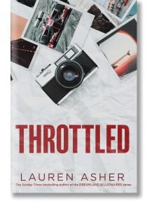 Throttled - Lauren Asher - Жена, Мъж - Simon & Schuster - 9781398539211